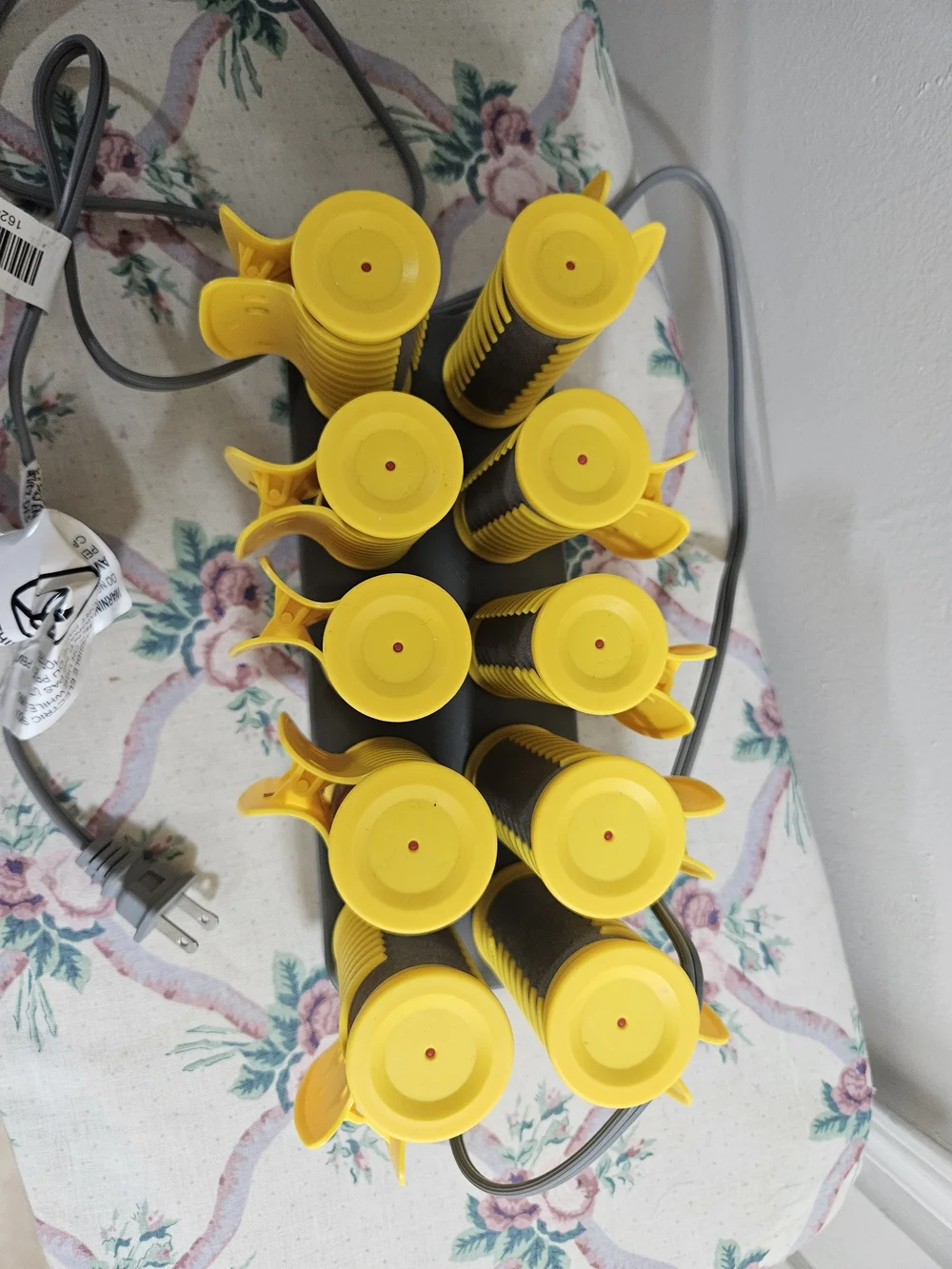 Drybar Roller Club Hot Roller With Clips And Travel Case